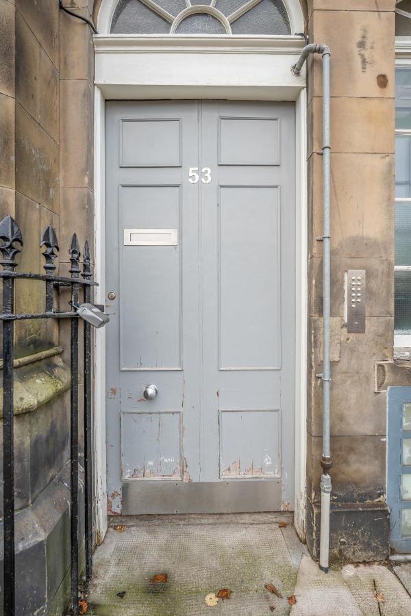 Spacious & Cosy Studio Flat In The Heart Of Edinburgh City Centre Dış mekan fotoğraf